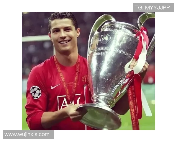 聚焦17号球衣的传奇足球明星们的辉煌与成就